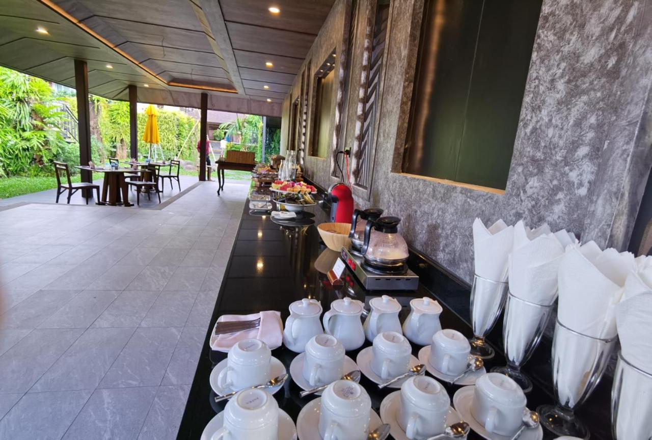 The Cliff Elegance Resort Ao Nang Exteriör bild